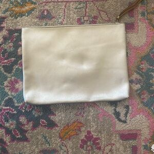Banana Republic Cream Wristlet Clutch